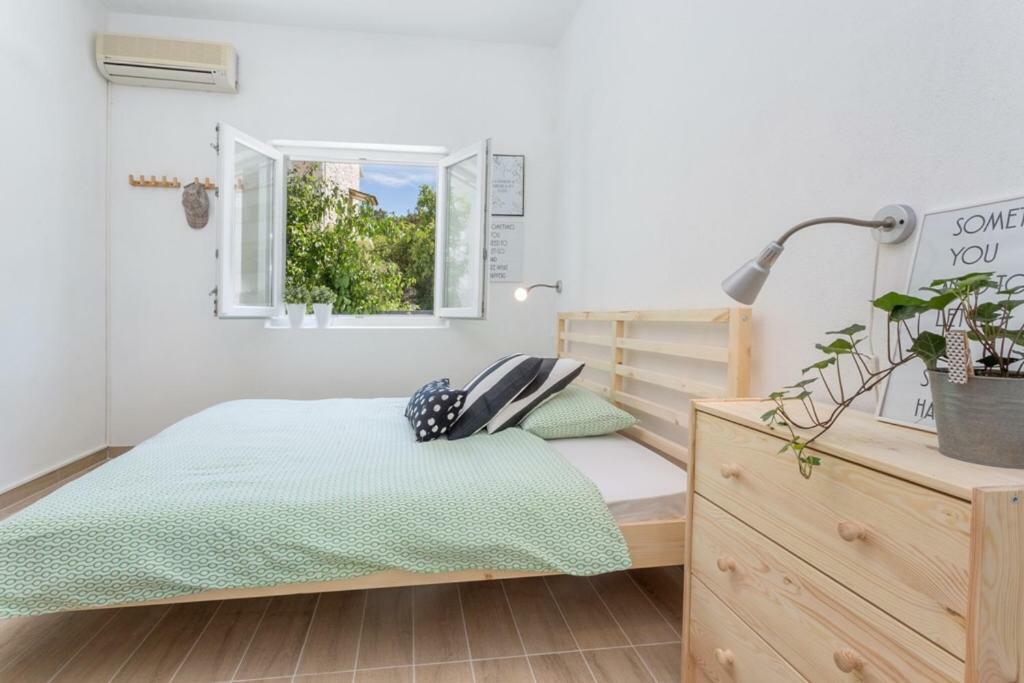 Guesthouse Dvoshko Hvar Exteriör bild